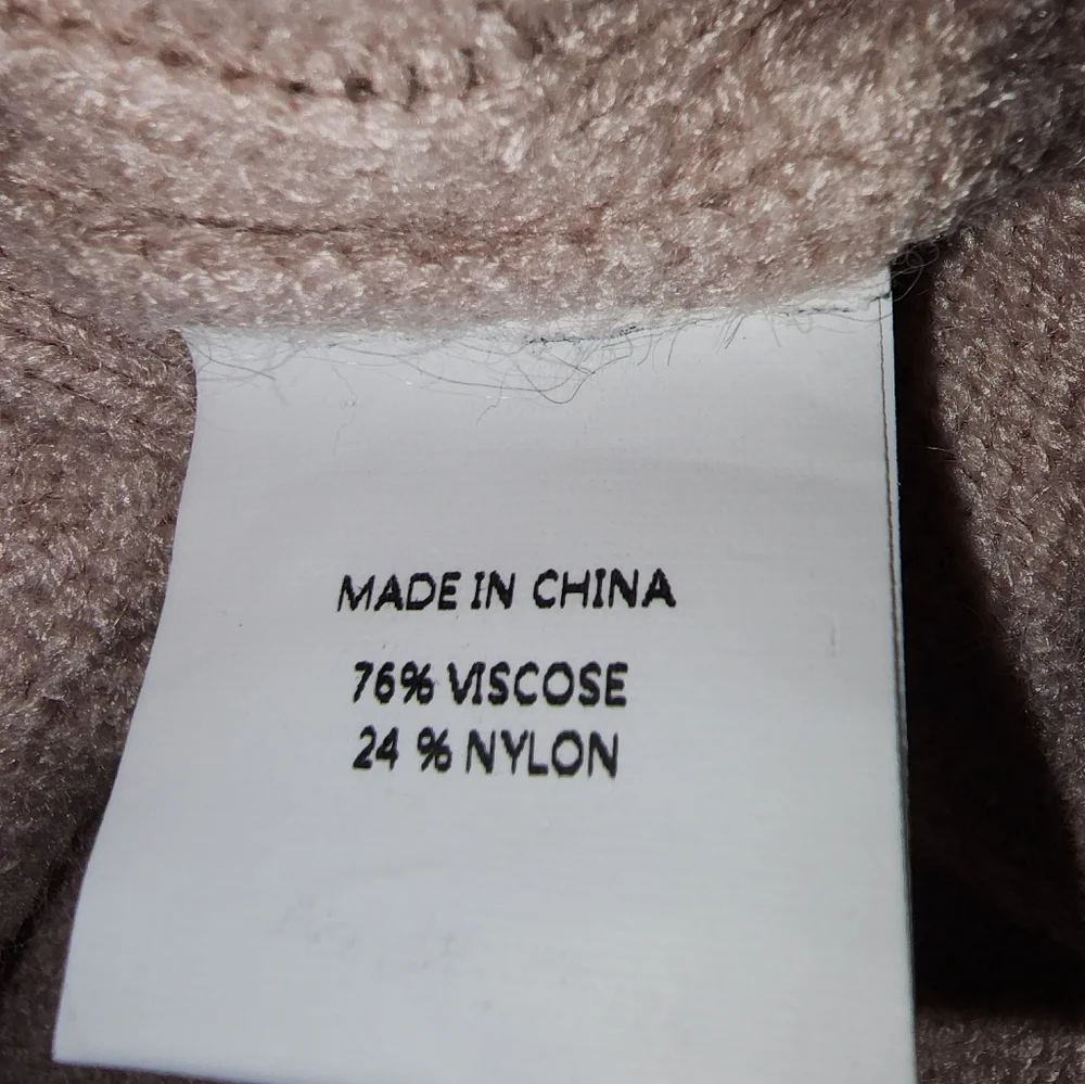 NWT Simplee Light Pink Long Sleeve Sweater Small - Picture 4 of 4